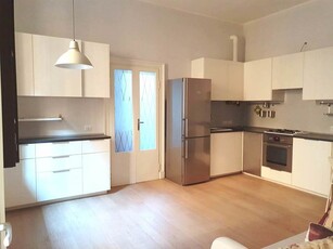 Bilocale in Affitto a Milano, 1'075€, 50 m², arredato