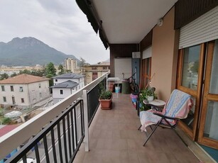 Bilocale in Vendita a Lecco, 150'000€, 84 m²