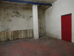 Box in Vendita a Pescara, zona Zona Ospedale, 15'000€, 26 m²