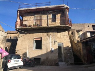 Casa Indipendente in vendita a Caserta, VIA D'ERRICO, 5 - Caserta, CE