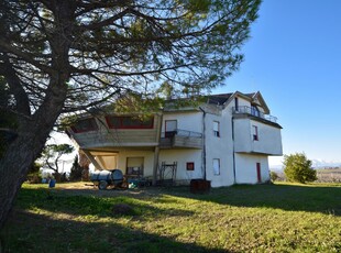 Casa indipendente in vendita a Offida