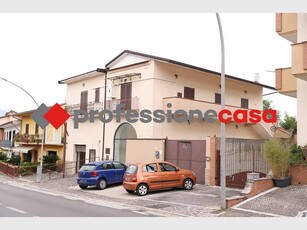 Casa Indipendente in vendita a Ruviano, Via Nazionale, 48 - Ruviano, CE