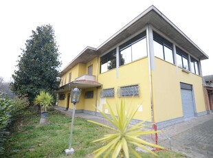 Casa indipendente in vendita a Savignano Sul Panaro