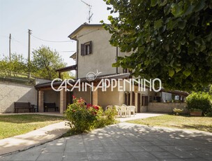 Casa semi indipendente in zona San Martino a Polinago