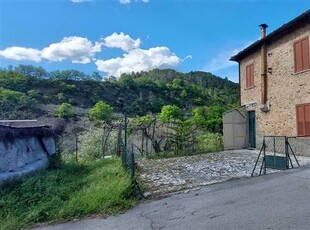 Casa singola in zona Mozzano a Ascoli Piceno