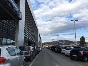 Garage / Posto auto in Fontevivo in zona Mazzetta a la Spezia