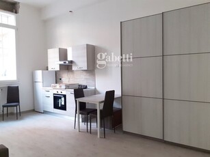 Monolocale in Vendita a Bologna, 155'000€, 37 m², arredato