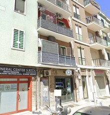 Negozio / Locale in vendita a Bari - Zona: Libertà