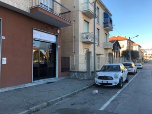 Negozio / Locale in vendita a Grugliasco