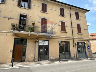 Negozio / Locale in vendita a Mantova