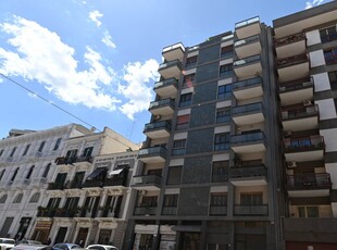 Quadrilocale da ristrutturare in zona Madonnella a Bari