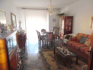 Quadrilocale in Vendita a Ascoli Piceno, 350'000€, 155 m²