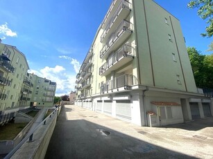 Quadrilocale in Vendita a L'Aquila, 190'000€, 112 m²