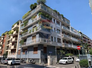 Quadrilocale in Vendita a Milano, zona Fiera, 790'000€, 130 m²