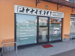 Ristorante / Pizzeria / Trattoria in vendita a Roncello