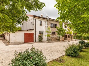 Rustico/Casale/Corte in vendita a Perugia - Zona: Sant'Egidio