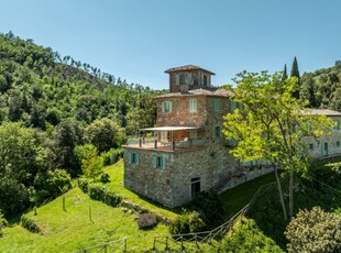 Rustico/Casale/Corte in vendita a Todi