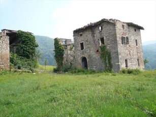 Rustico in vendita a Monte San Pietro