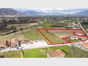 Terreno edificabile in vendita a Cervinara, Via San Pietro, snc - Cervinara, AV
