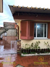 villa indipendente in vendita a Ercolano