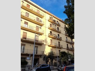 Trilocale in Affitto a Palermo, zona SanLorenzo, 620€, 100 m²