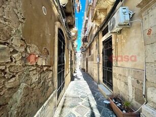 Trilocale in Vendita a Siracusa, 210'000€, 62 m²