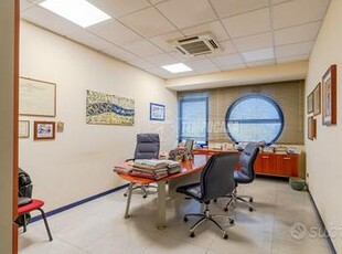 Ufficio a Macerata 6 locali