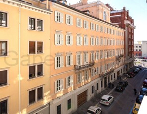 Ufficio in affitto Trieste
