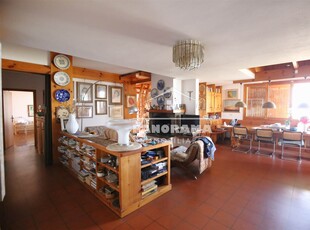 Villa bifamiliare in vendita a Coriano Rimini