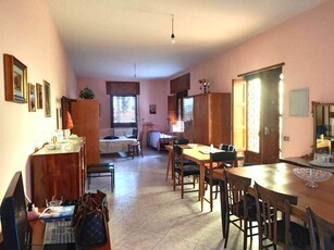 Villa in vendita a Nicolosi Catania