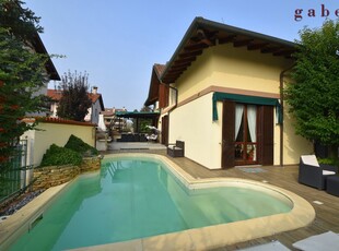 Villa in vendita Milano