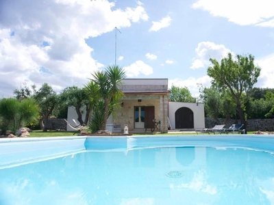 Casa a Ostuni con piscina privata