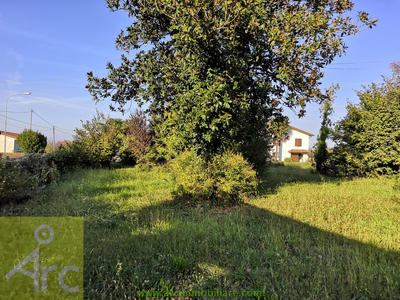 terreno residenziale in vendita a Camisano Vicentino