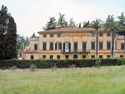 Villa in vendita 11 Stanze da letto a Capannori