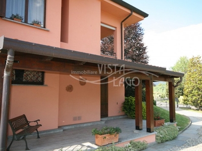Villa in vendita 4 Stanze da letto a Castelmarte
