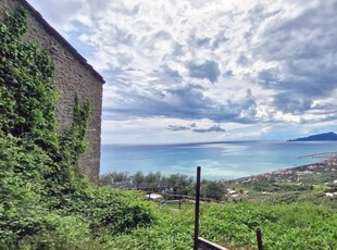 3 RUSTICI VISTA MARE