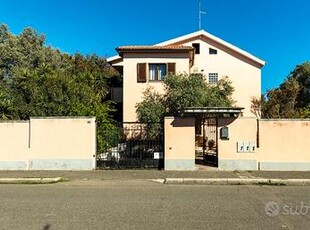 Ampia porzione di villa al Quartiere Europeo