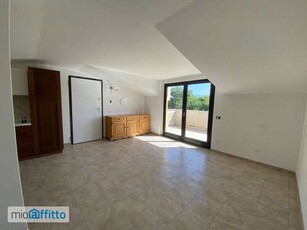 Appartamento arredato con terrazzo Grottaglie