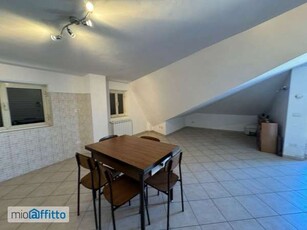 Appartamento arredato con terrazzo Trigoria, spinaceto, tor de cenci, vallerano