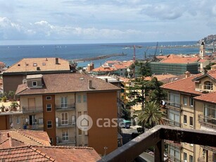 Appartamento in Vendita in a Imperia