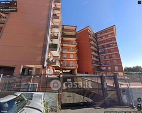 Appartamento in Vendita in Piazza della Cittadinanza Umanitaria Attiva 7 /I a Catania