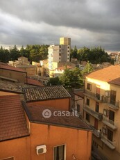 Appartamento in Vendita in Via Assoro 7 a Enna