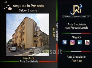 Appartamento in Vendita in Via Augusto Borgioli 39 a Prato