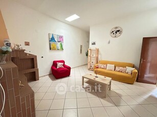 Appartamento in Vendita in Via Bonifacio Bernardino 14 a Lecce