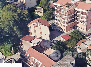 Appartamento in Vendita in Via Cacace a Messina