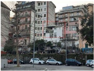 Appartamento in Vendita in Via Calata San Vito 36 a Salerno