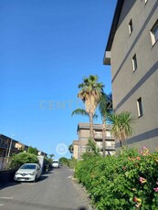 Appartamento in Vendita in Via Calatafimi a San Giovanni la Punta