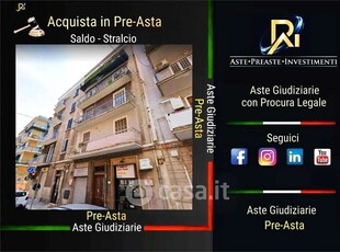 Appartamento in Vendita in Via Dante Alighieri 496 a Bari
