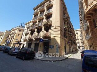 Appartamento in Vendita in Via Fratelli de Benedetto 18 a Palermo