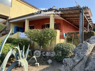 Appartamento in Vendita in Via Giovanni XXIII a Santa Teresa Gallura